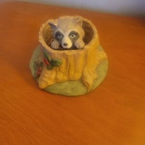 Vintage Woodland Surprises Raccoon, Franklin Porcelain 1983